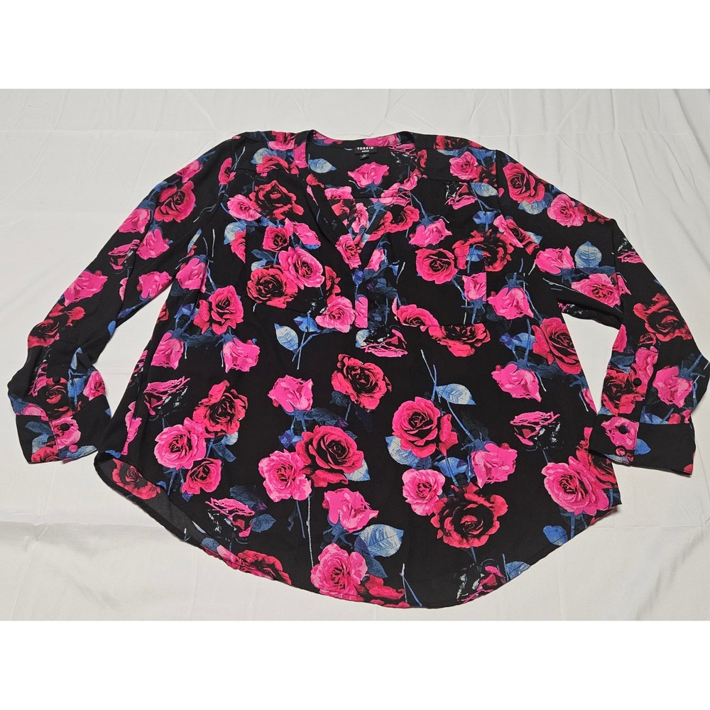 Torrid Harper Blouse Women 2 Black Pink Blue Rose Floral Georgette V-Neck Top